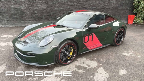 Porsche 992 GT3 Touring